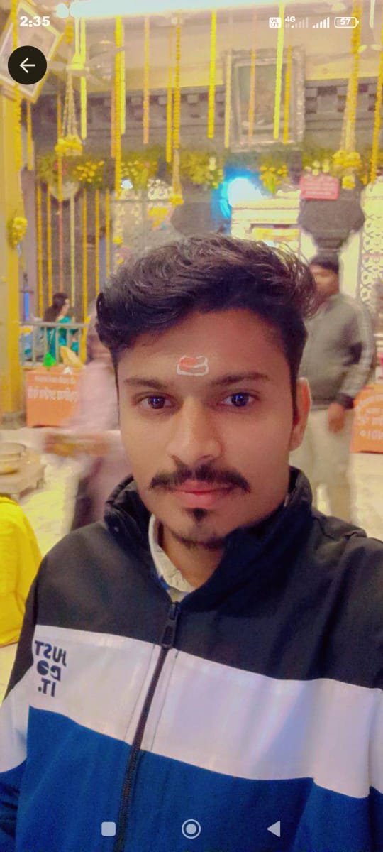 कर्मचारी
